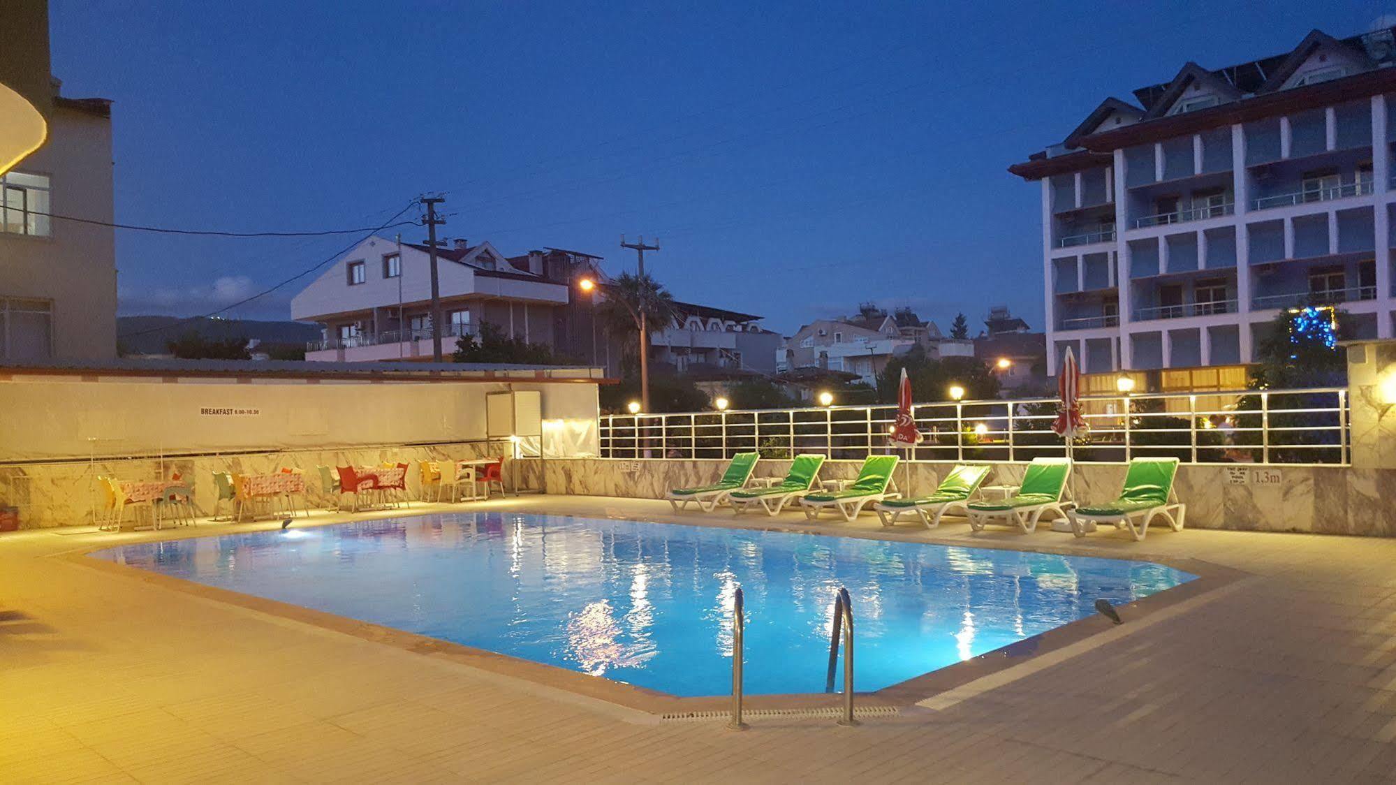 Soykan Hotel Marmaris Esterno foto